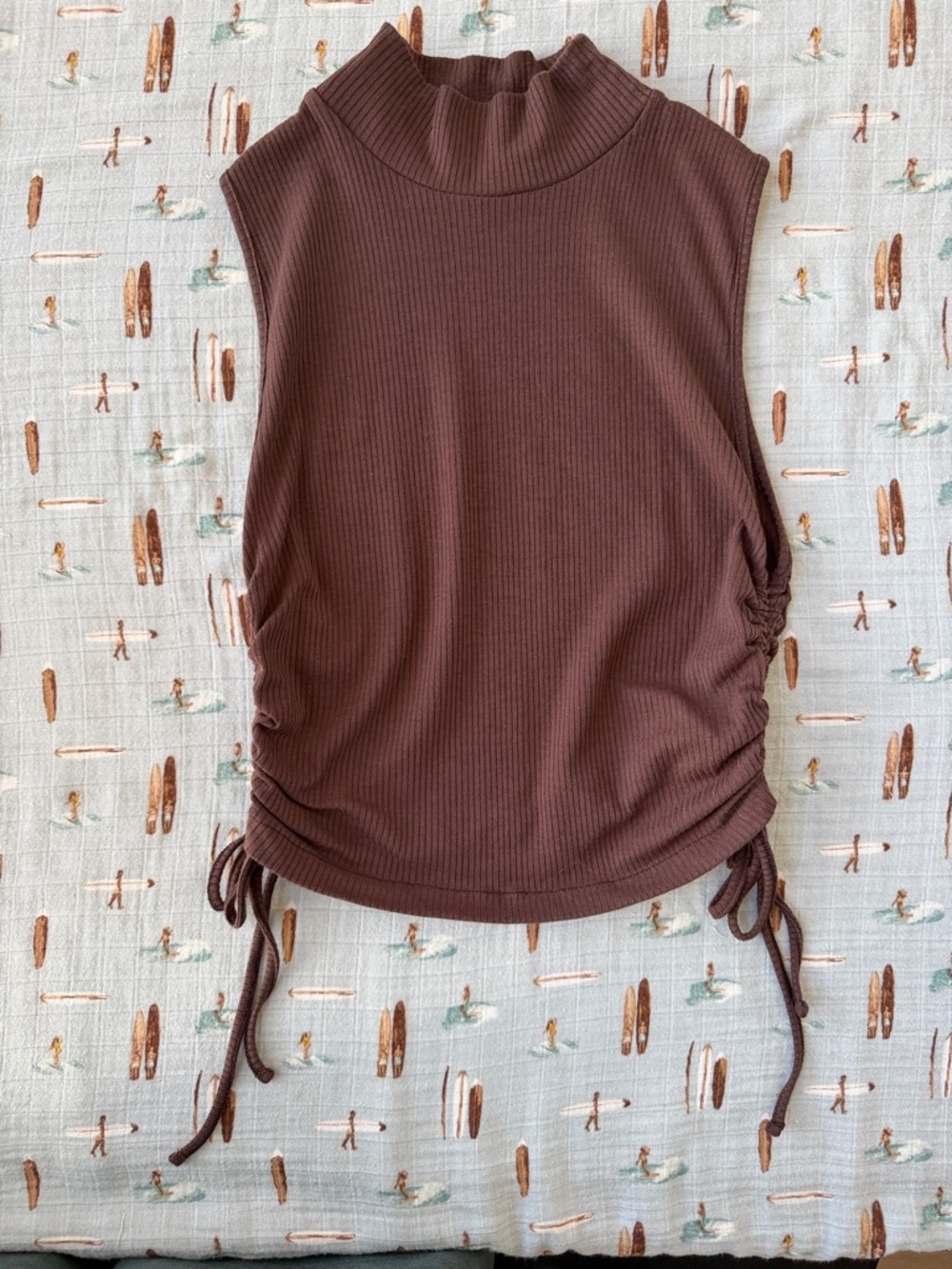Zara Brown Ribbed Top with Ruching on the Side Size Medium